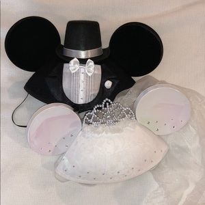DISNEY Bride & Groom Ear Hats 🎩 👰🏻